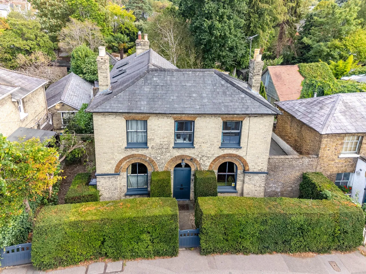 High Road, Wormley, EN10, photo 2