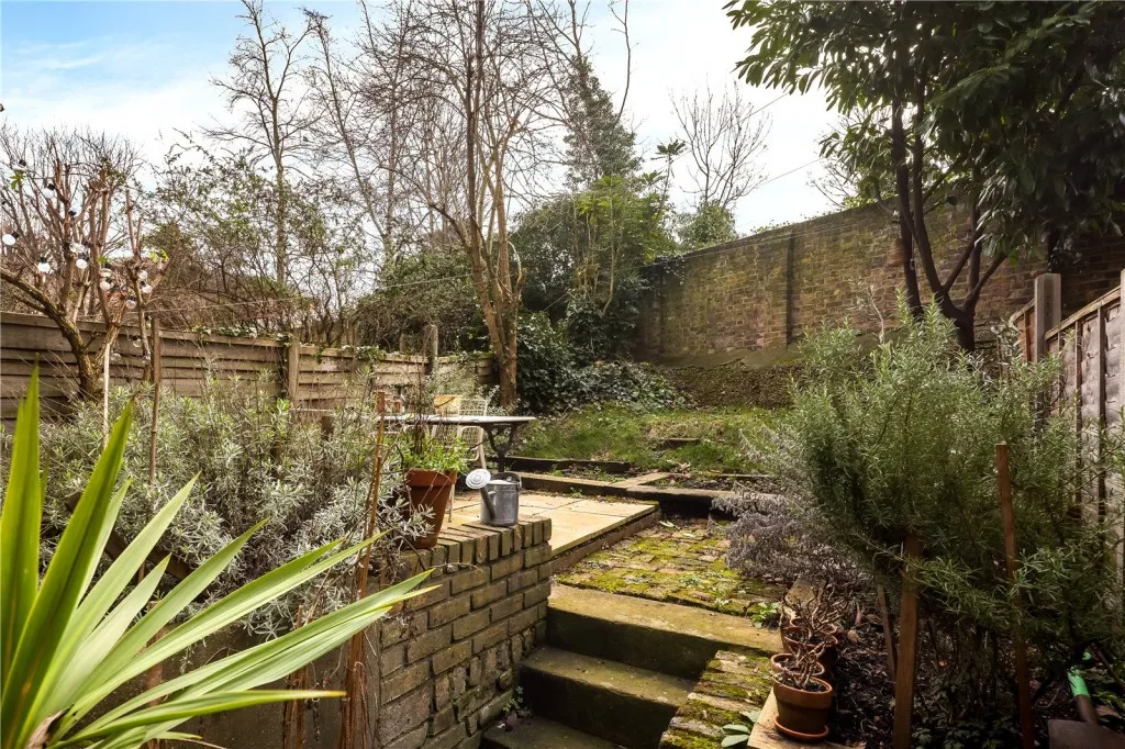 Mabley Street, E9, photo 8