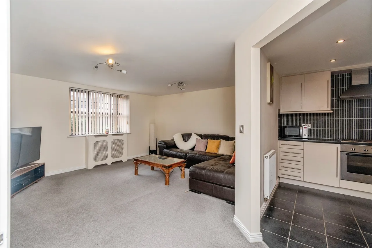 Hednesford Road, Heath Hayes, WS12, photo 4