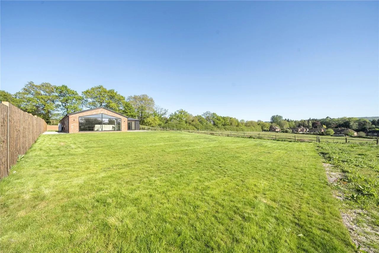 Brasted Hill Road, Westerham, TN16, photo 4