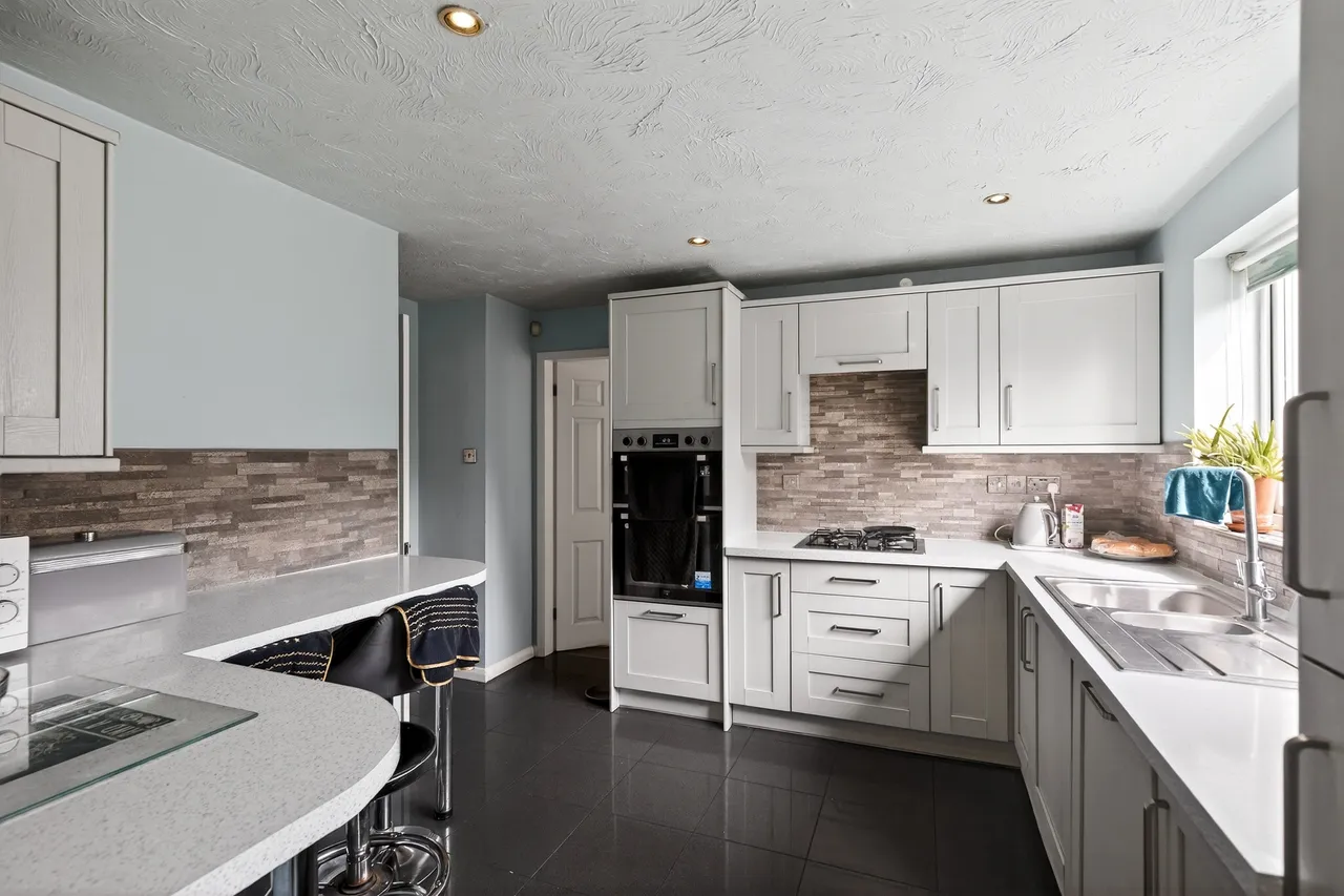 Bourton Way, Wellingborough, photo 3