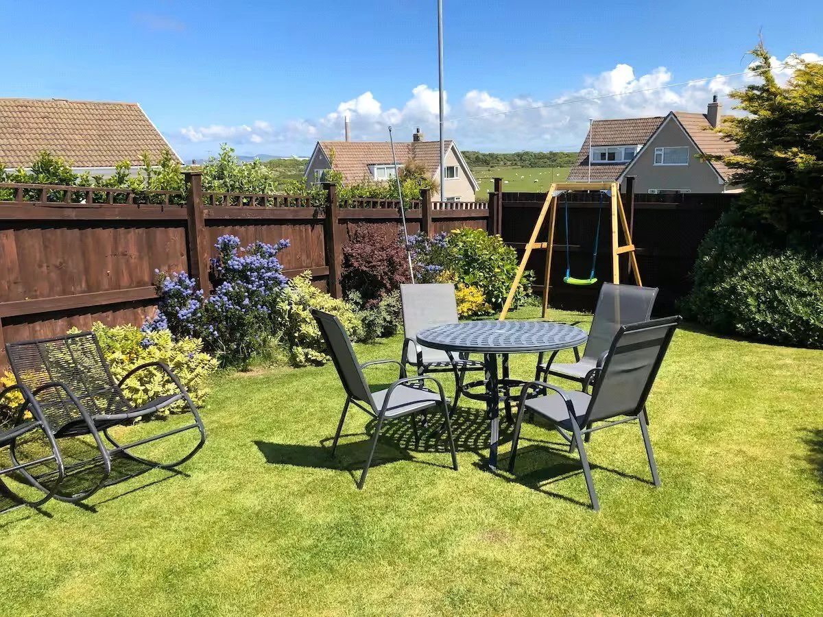 Hunters Chase, Trearddur Bay, LL65, photo 11