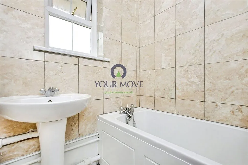 Robin Hood Lane, Sutton, Surrey, SM1, photo 8