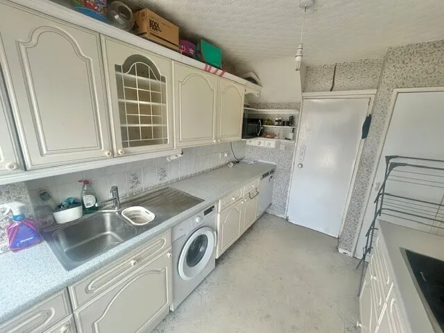 Neville Shaw, Basildon, photo 6