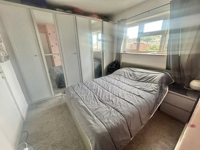 Neville Shaw, Basildon, photo 9