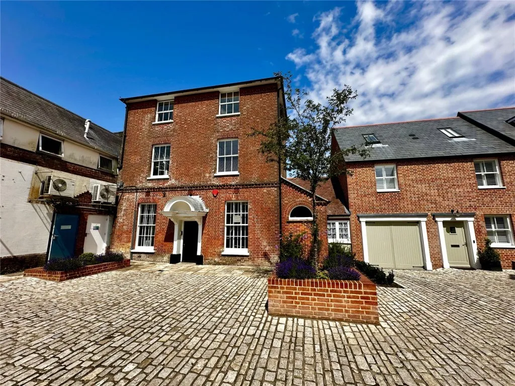 Lymington, Hampshire, photo 16