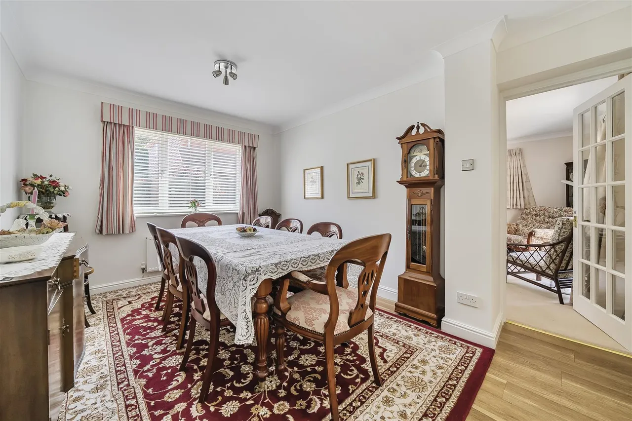 Gainsborough Mews, Titchfield, photo 7