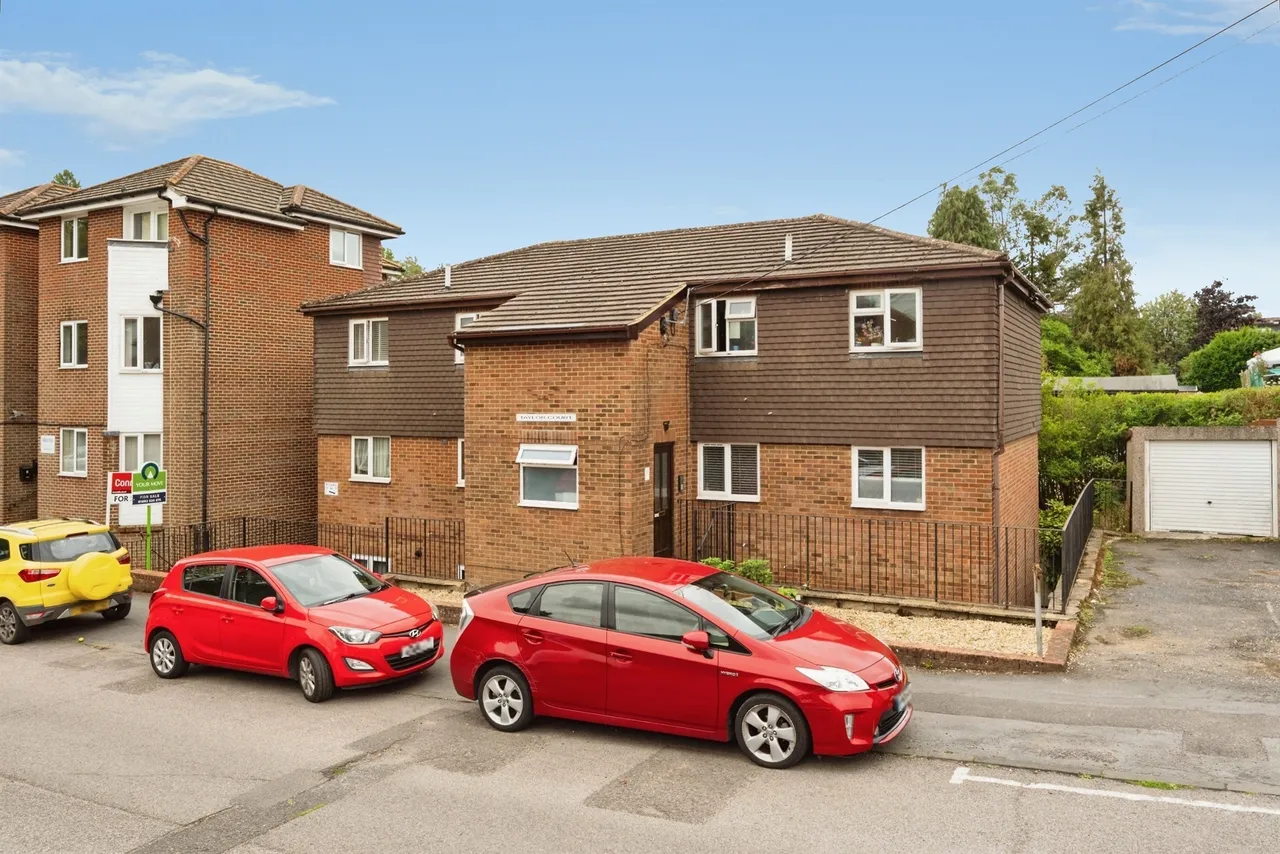 1 bed flat for sale — Brook Road, Tunbridge Wells