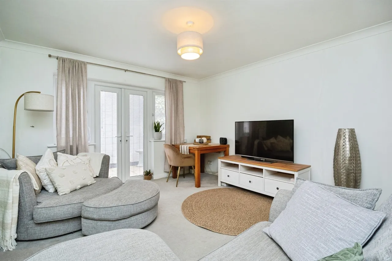 Brook Road, Tunbridge Wells, photo 2