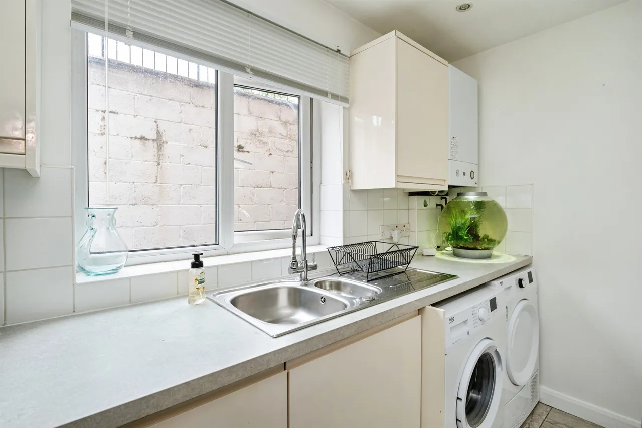 Brook Road, Tunbridge Wells, photo 6