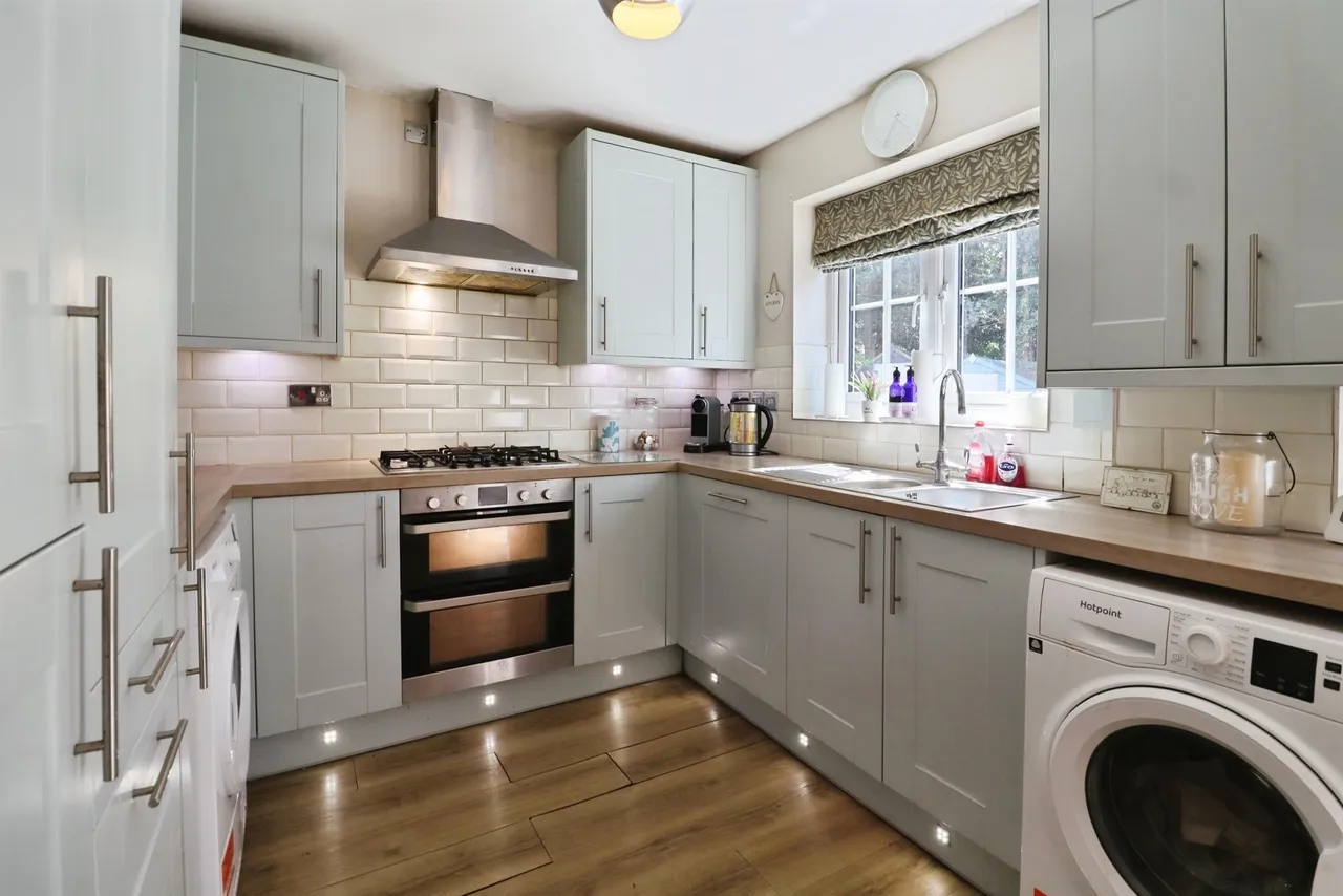 3 bed house for sale, Westfield Drive, Penarth, CF64