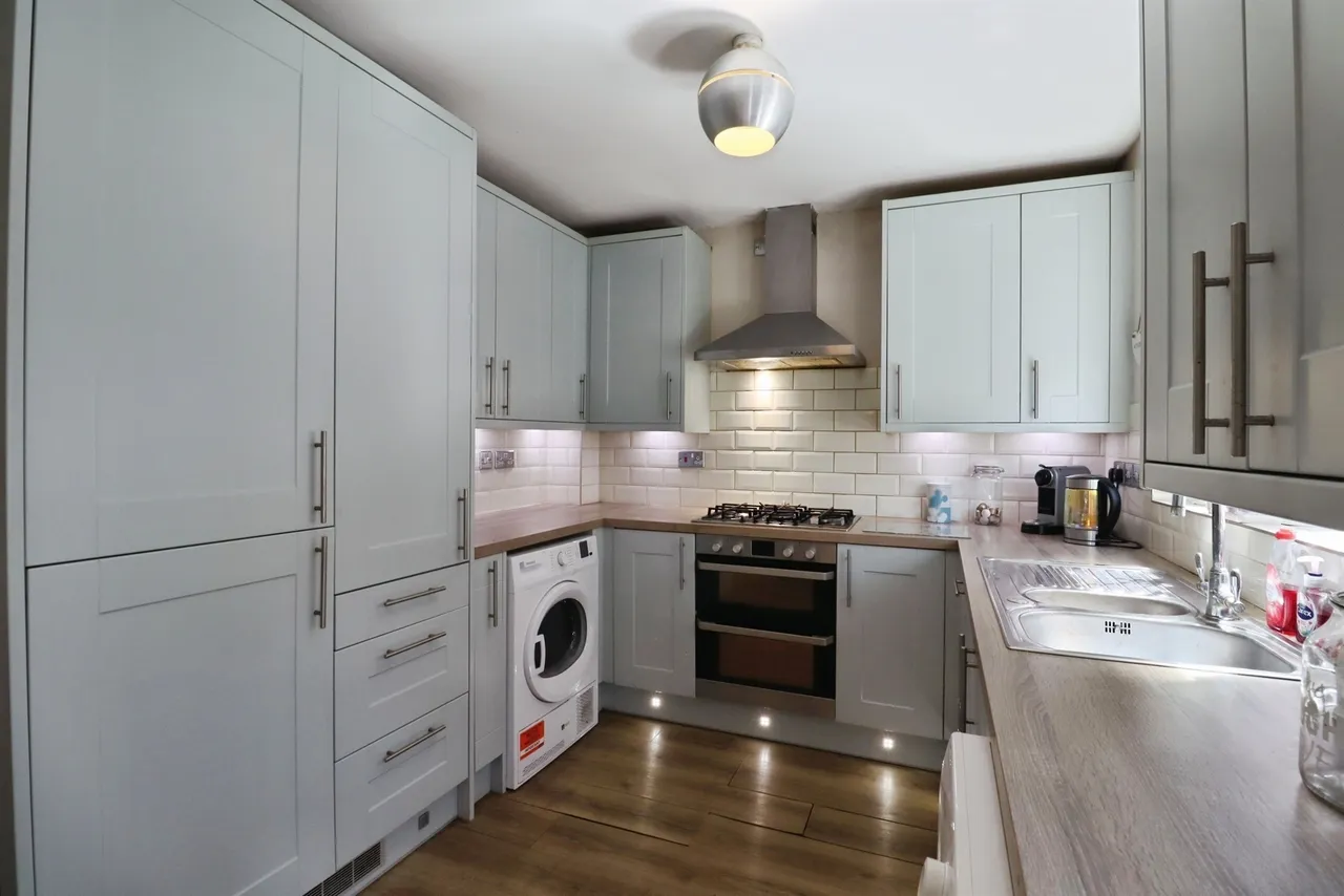 Westfield Drive, Penarth, CF64, photo 7