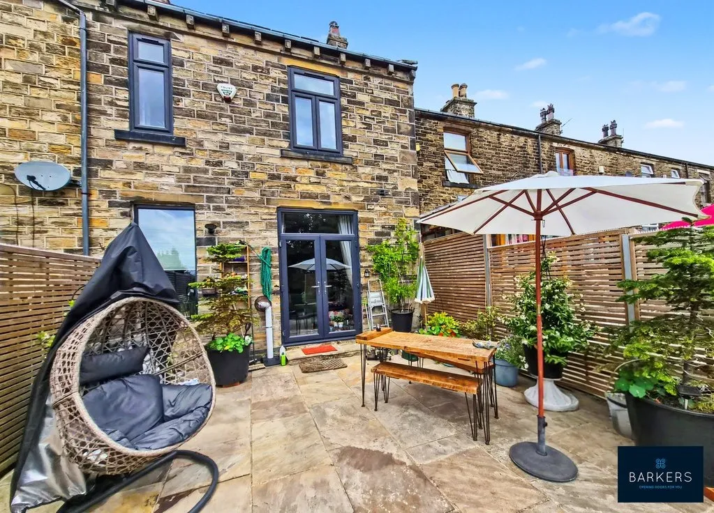 Moor View, North View Road, East Bierley BD4 6NT, photo 16