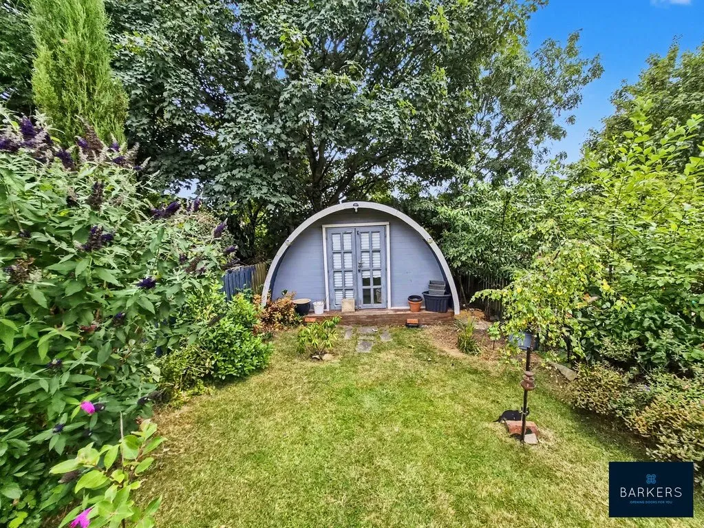 Moor View, North View Road, East Bierley BD4 6NT, photo 17