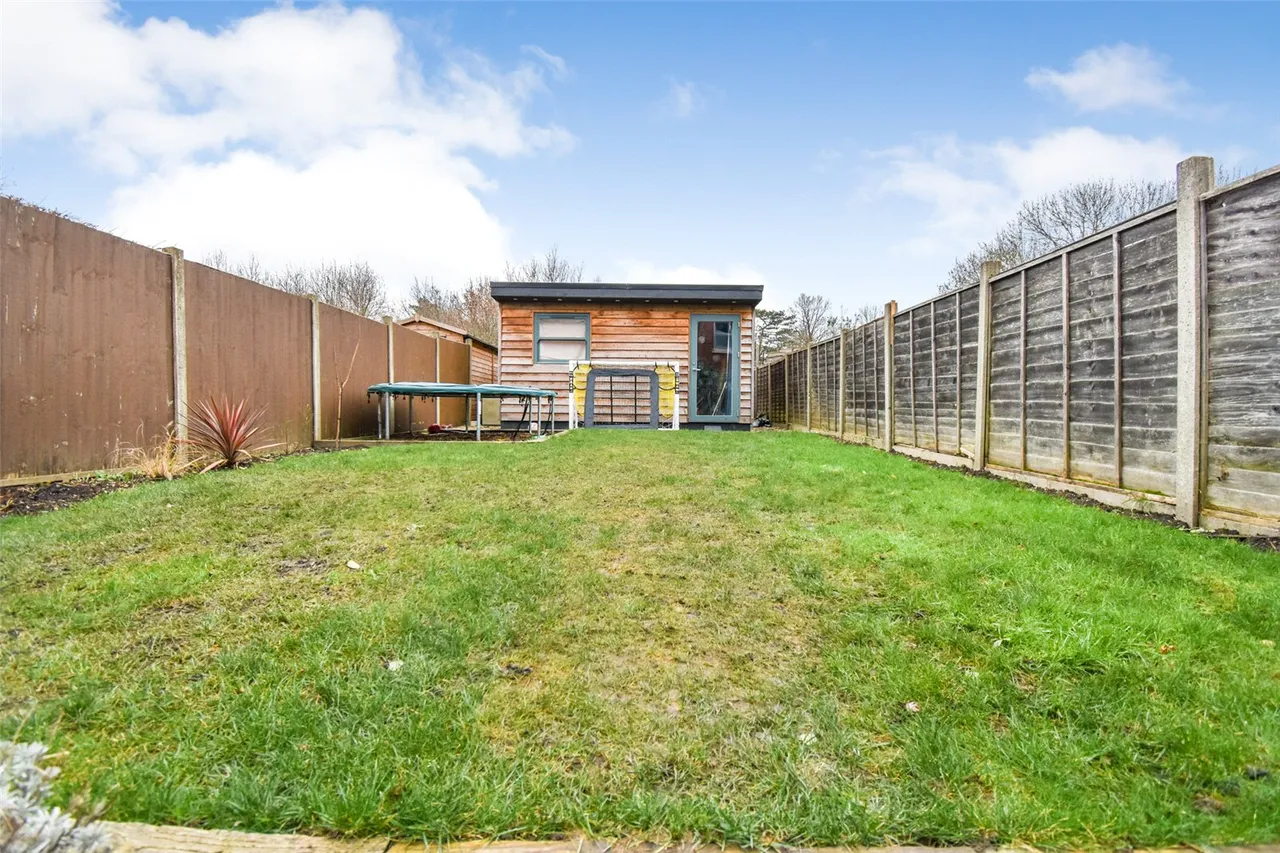 St. Michaels Road, Aldershot, Hampshire, GU12 4JJ, photo 23