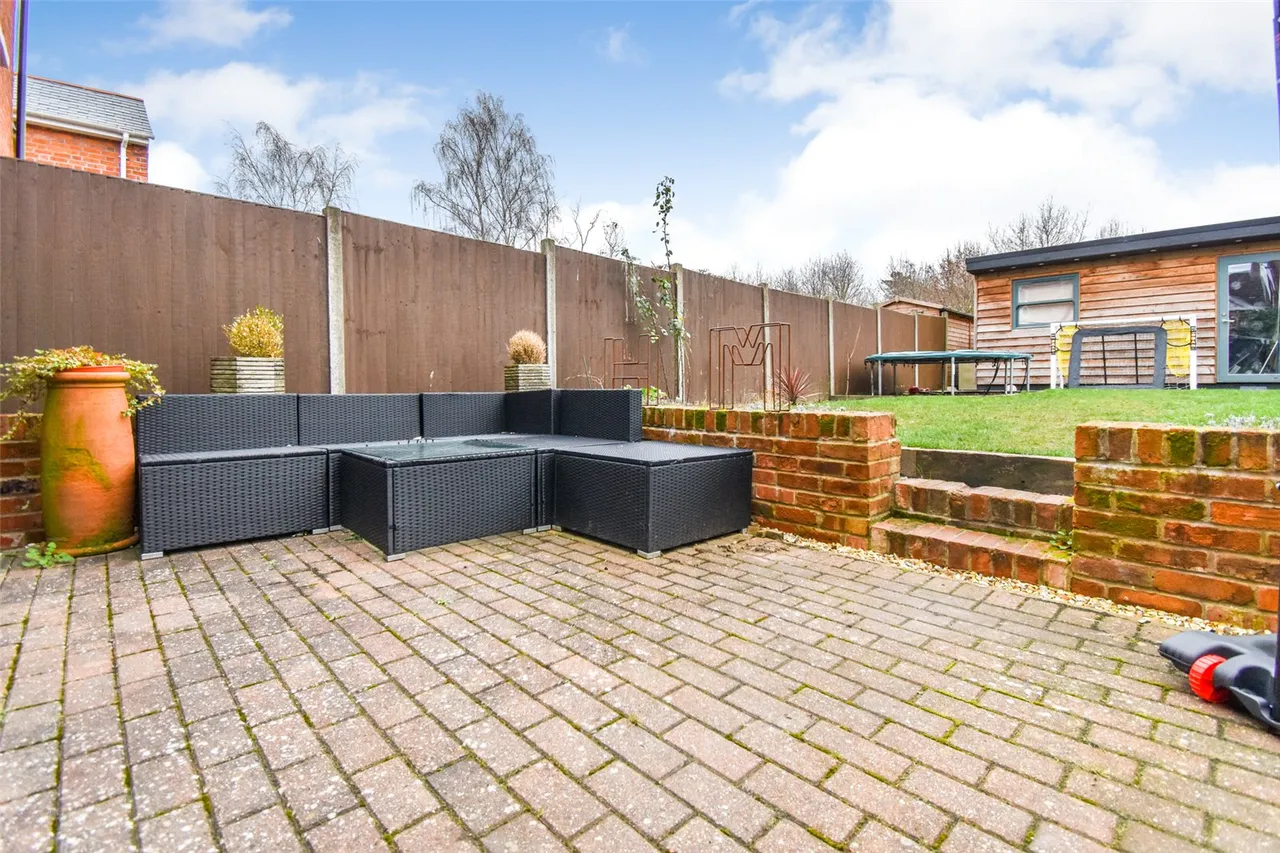 St. Michaels Road, Aldershot, Hampshire, GU12 4JJ, photo 5