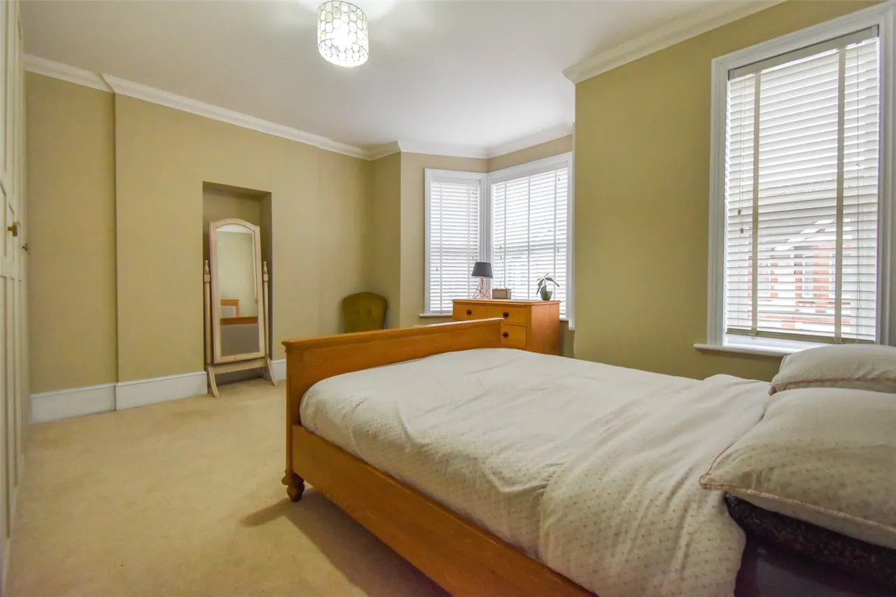 St. Michaels Road, Aldershot, Hampshire, GU12 4JJ, photo 16