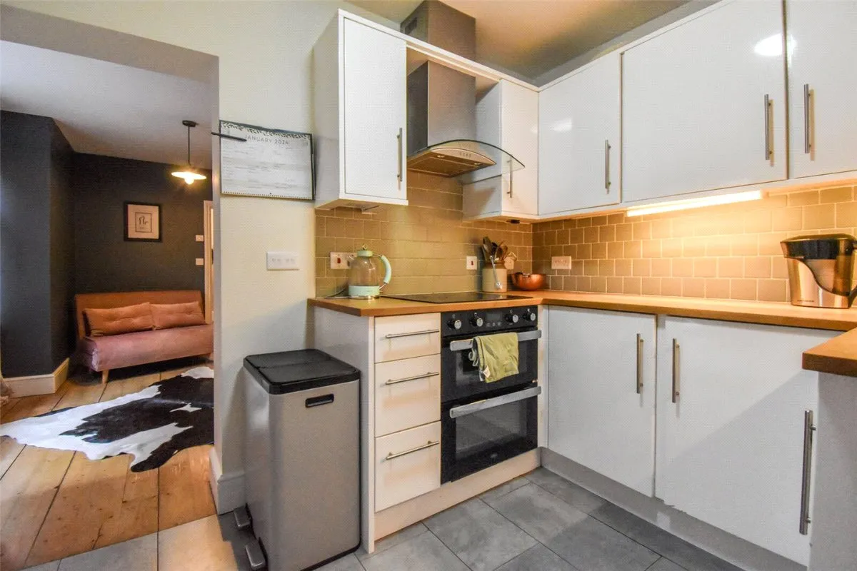 St. Michaels Road, Aldershot, Hampshire, GU12 4JJ, photo 15