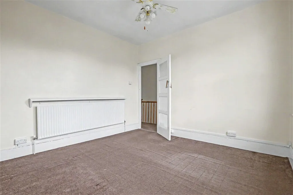Danbrook Road, London, SW16, photo 4