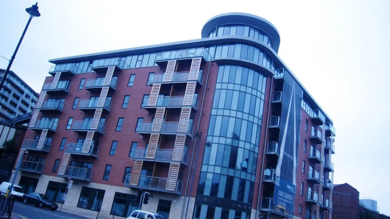 Barnfield House, Blackfriars Road, M3, photo 5
