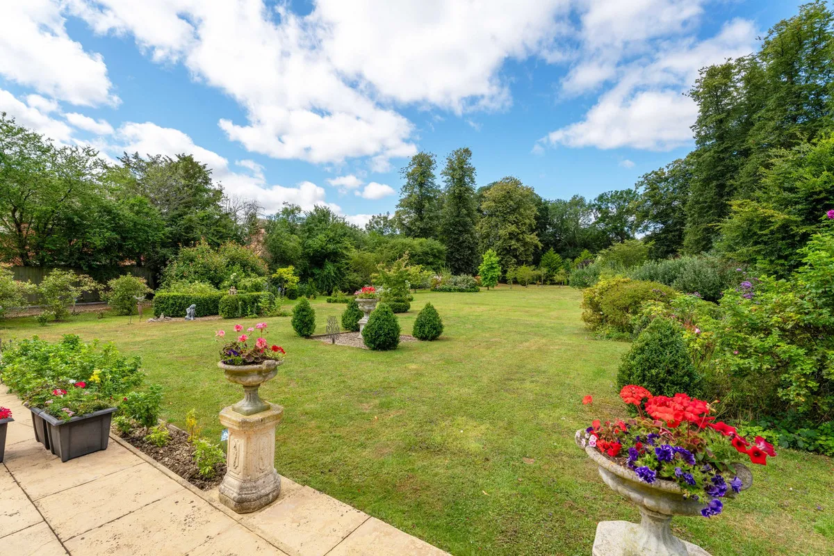 5 bed house for sale, Church Lane, Toddington, GL54