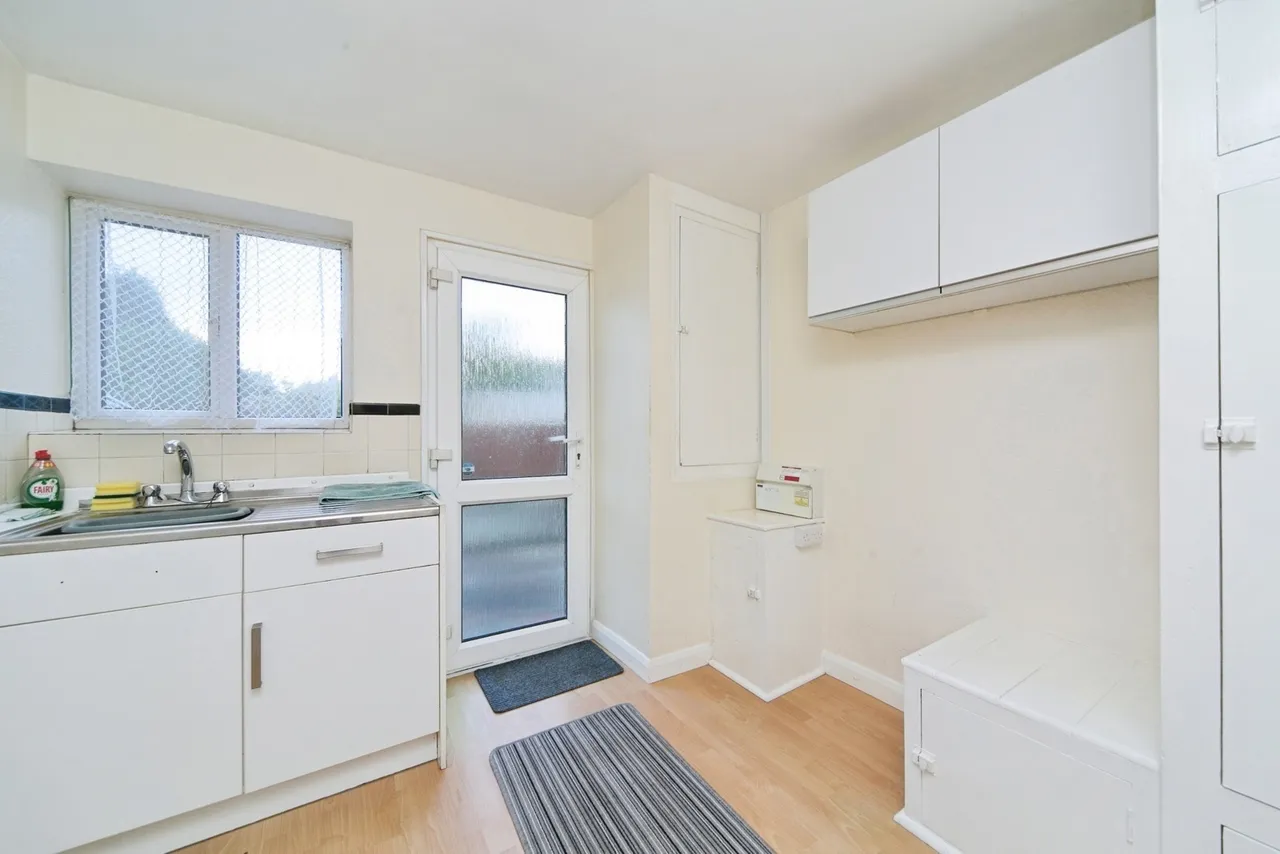 Y Glyn, Llandudno Junction, LL31, photo 4