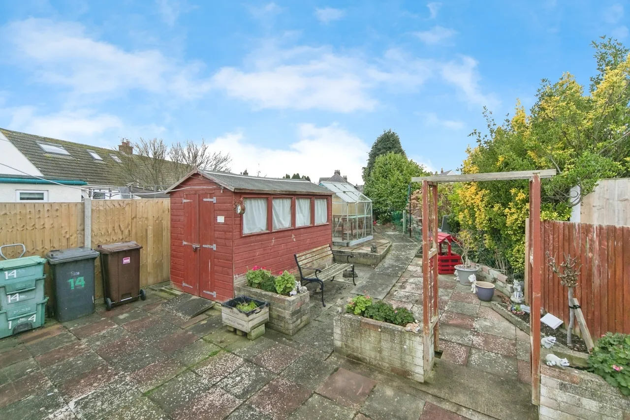 Y Glyn, Llandudno Junction, LL31, photo 17