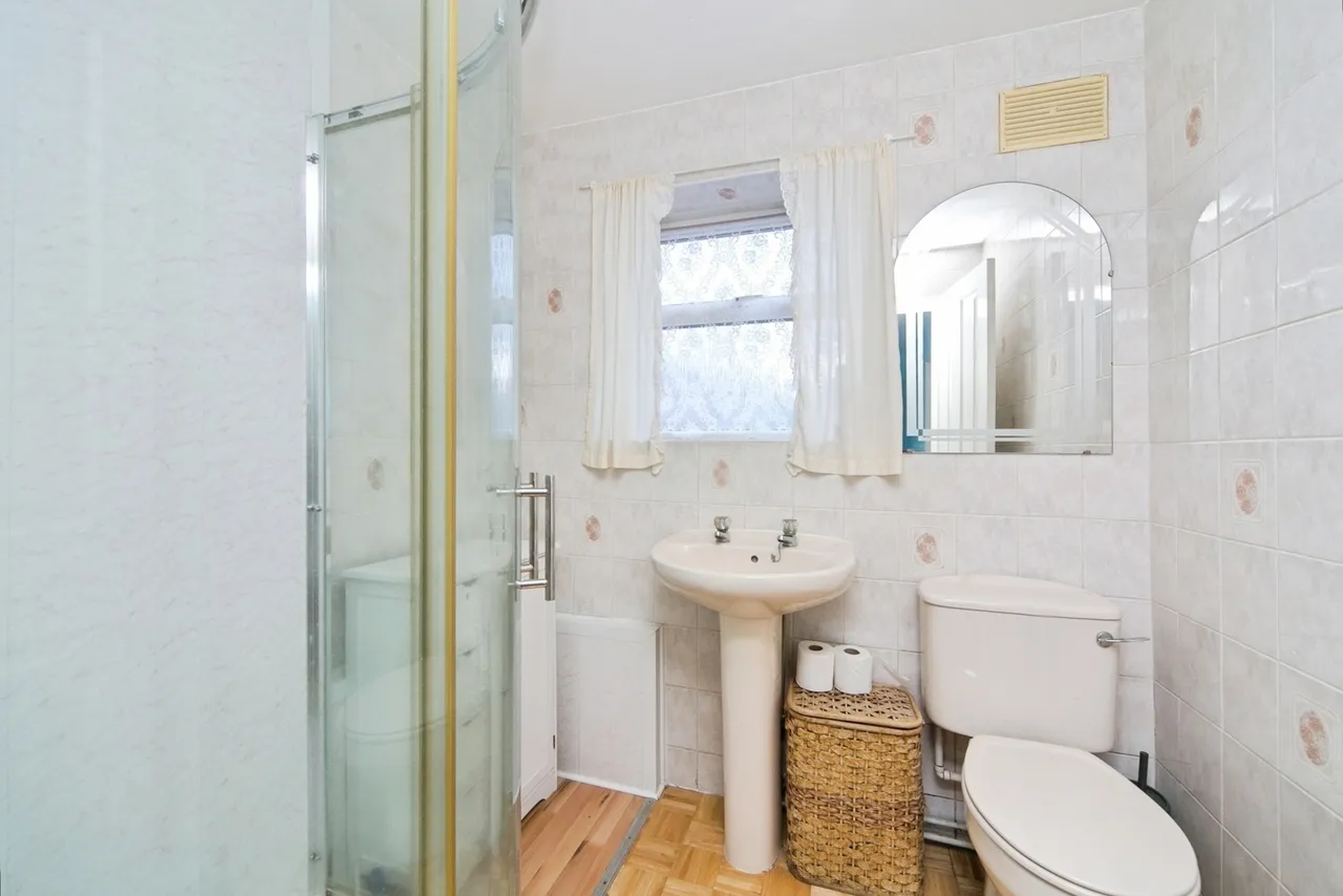 Y Glyn, Llandudno Junction, LL31, photo 9