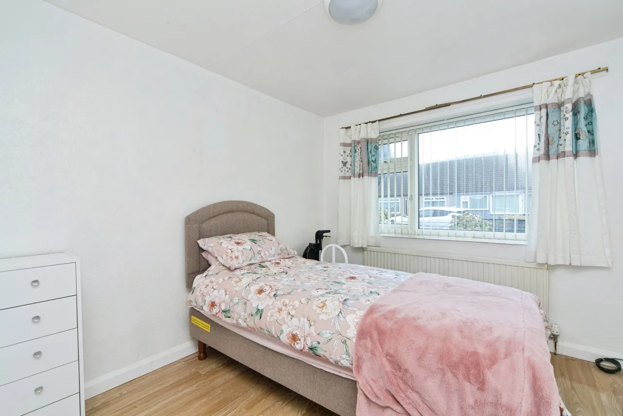 Y Glyn, Llandudno Junction, LL31, photo 5