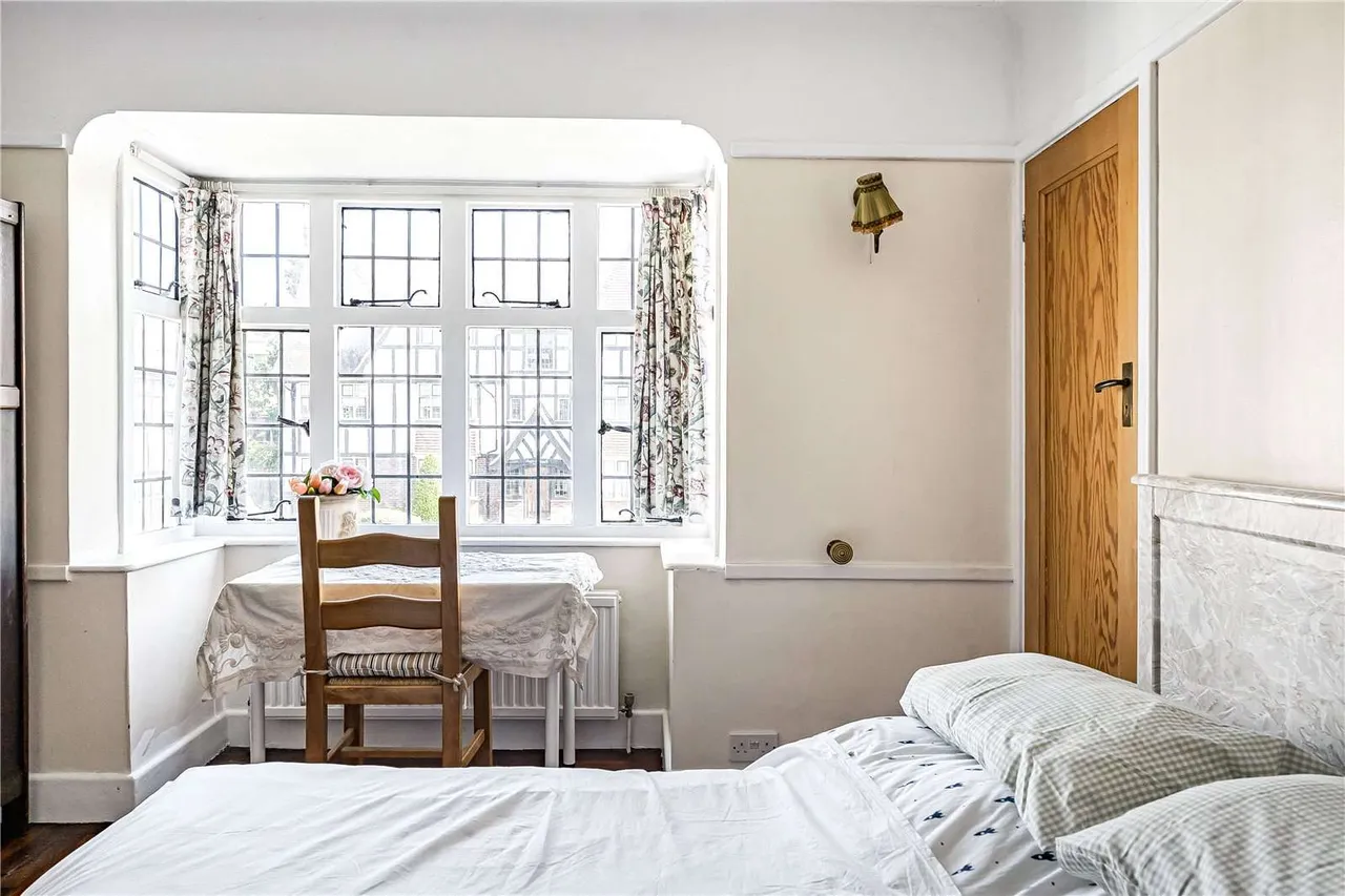 Monks Drive, London, W3 0EA, photo 11