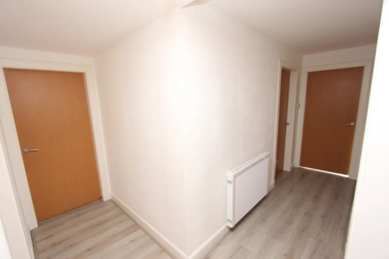 Tantallon Road, Unfurnished, G41, photo 2