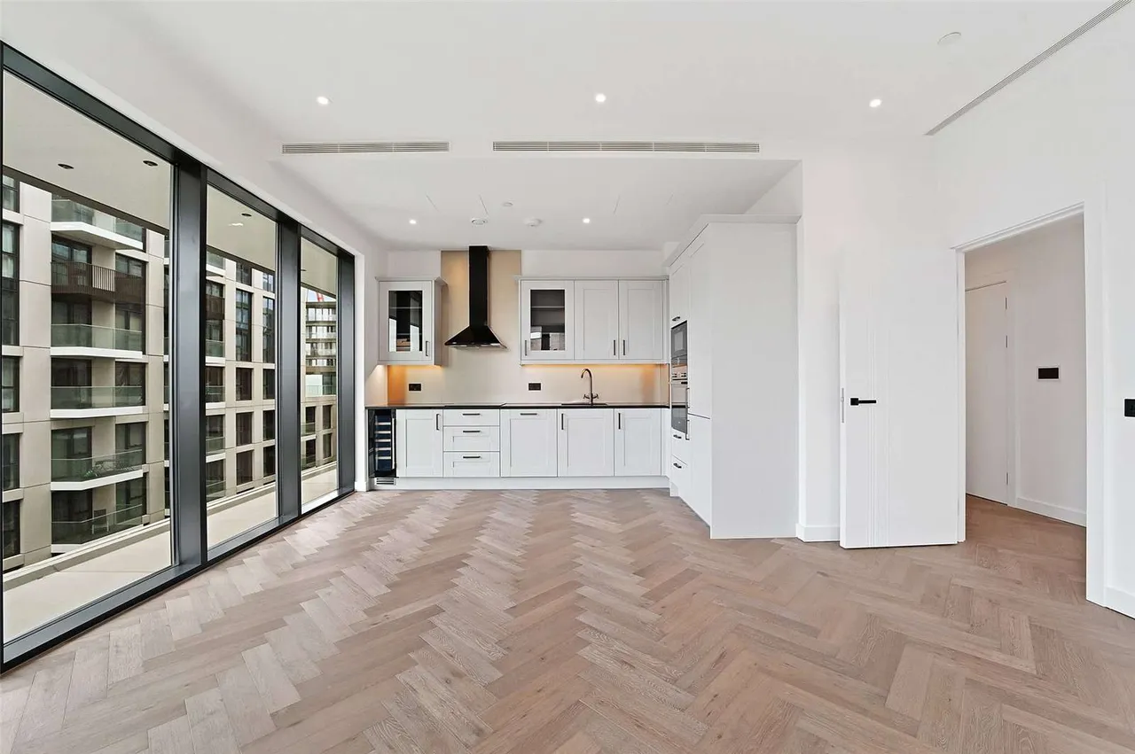 Merino Gardens, London, E1W, photo 8