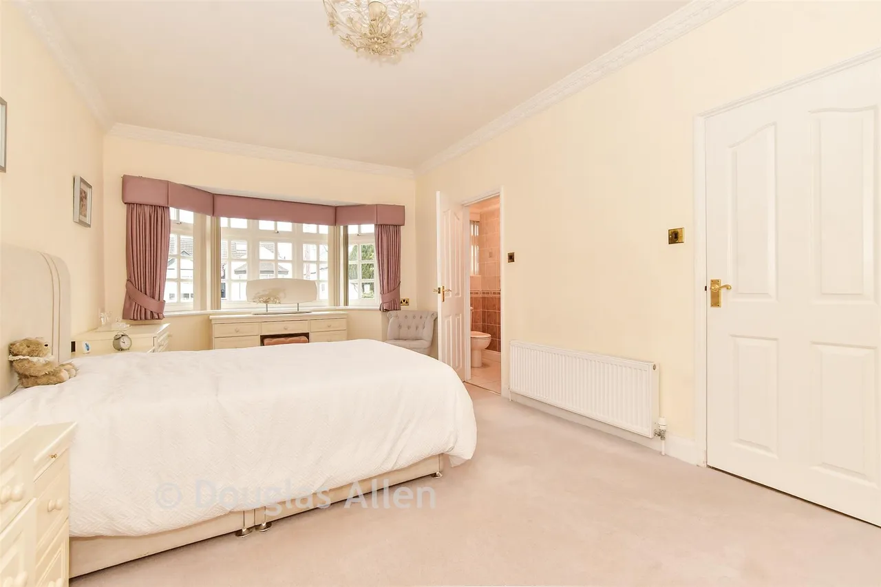 Beverley Gardens, Hornchurch, RM11, photo 7
