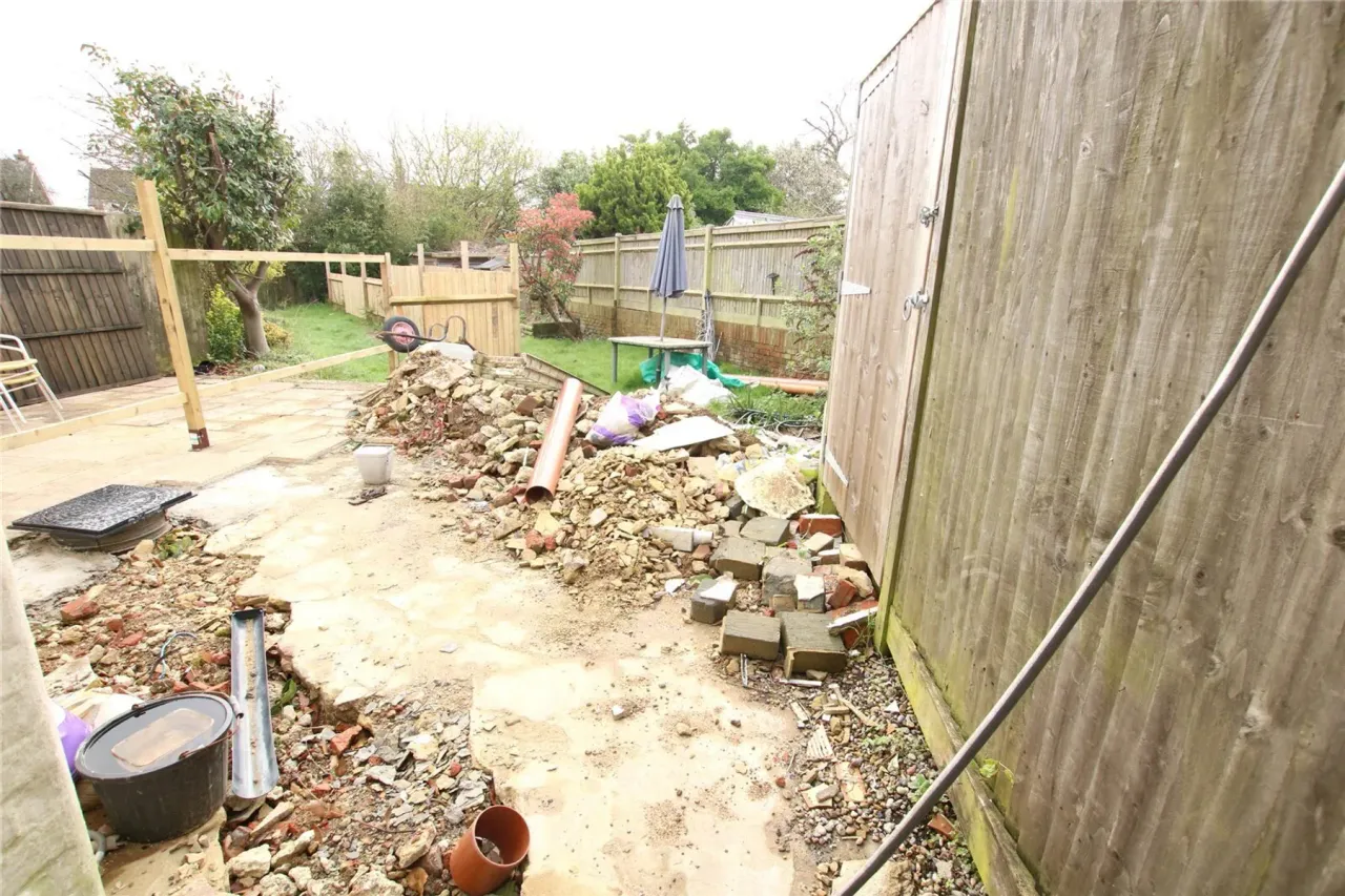 South Road, Hailsham, BN27, photo 6