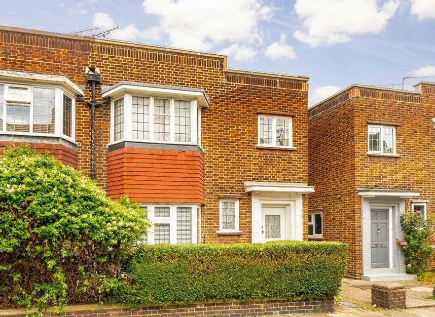 2 bed flat for sale — Fairlawn Avenue, Chiswick, W4
