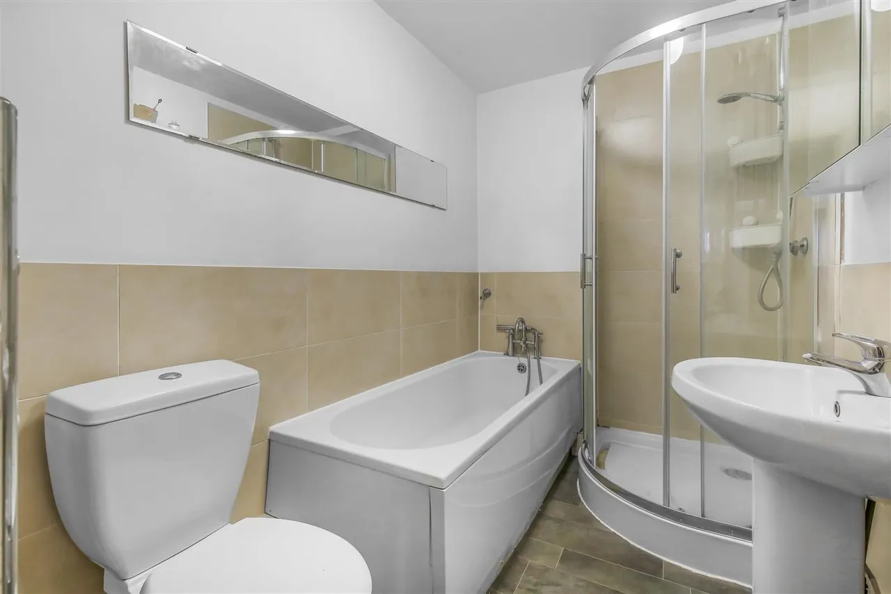 59 Christchurch Park, Sutton, SM2 5TX, photo 11