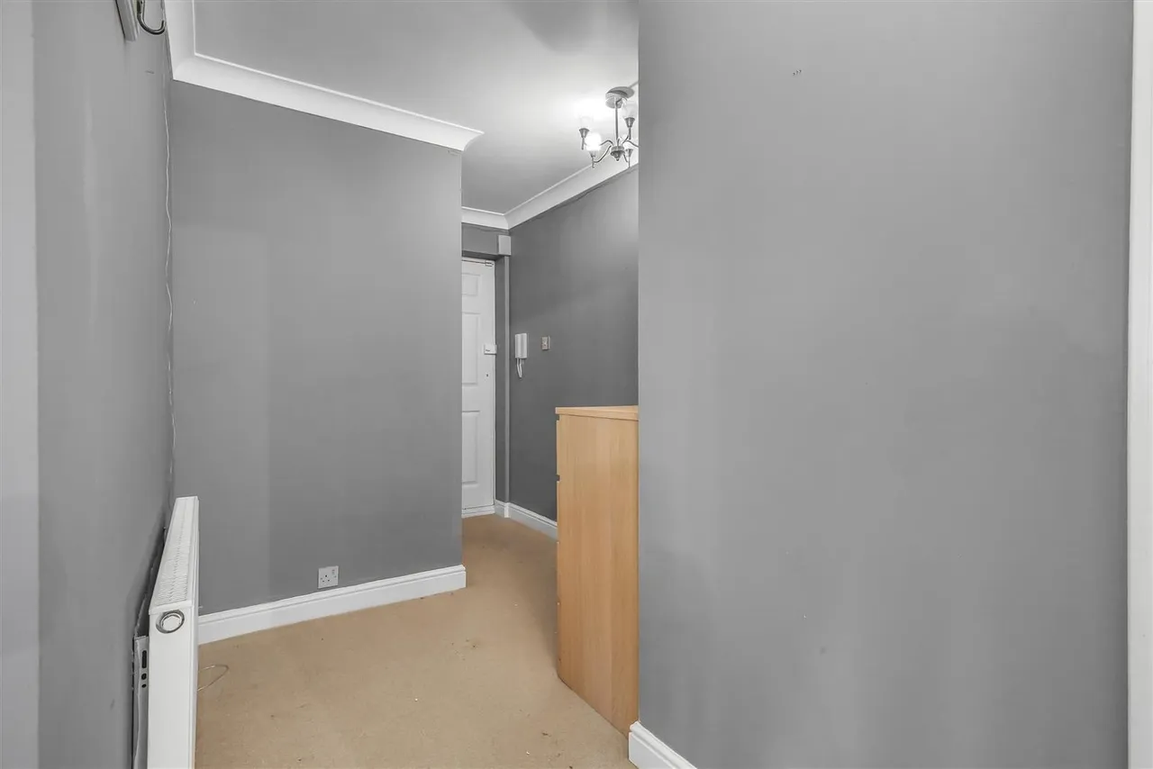 59 Christchurch Park, Sutton, SM2 5TX, photo 10