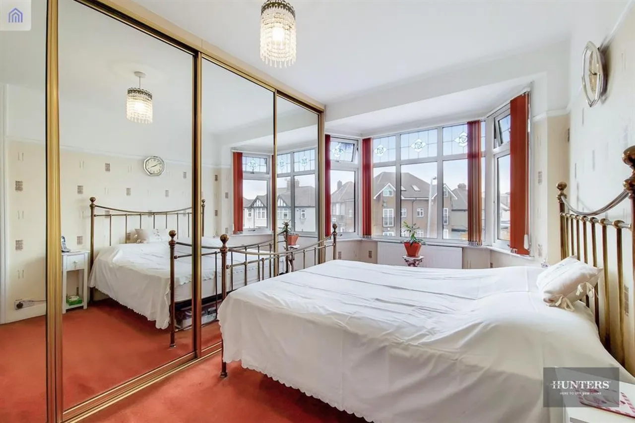 Roxy Avenue, Chadwell Heath, RM6, photo 10