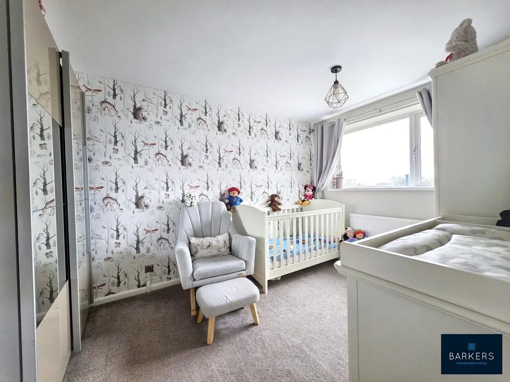 Southcroft Drive, Birkenshaw BD11 2DE, photo 5