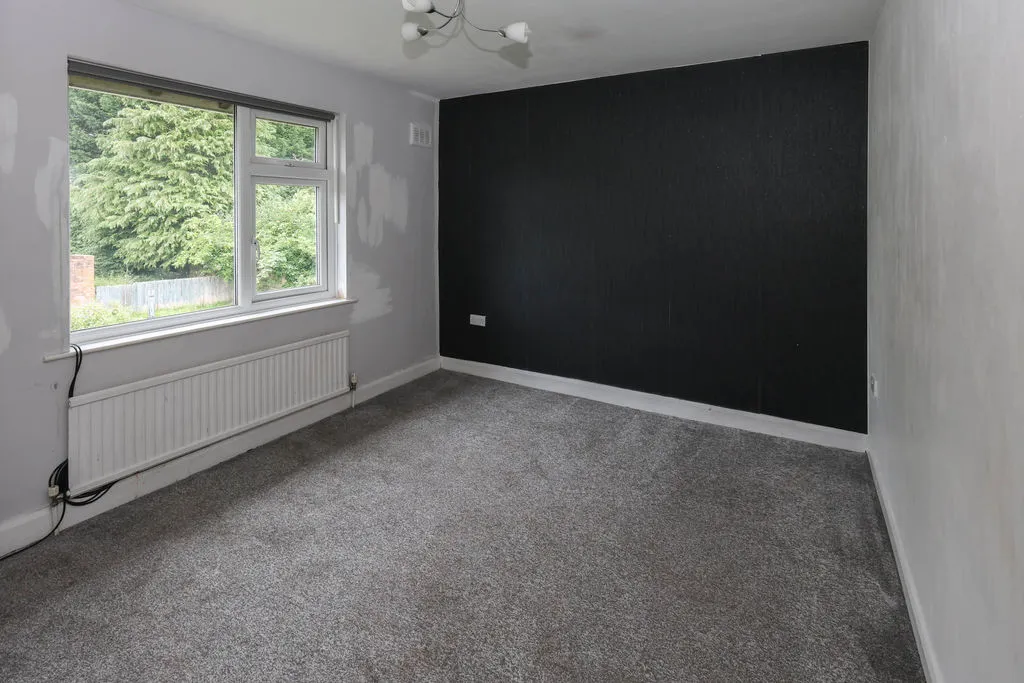 Lightburn Avenue, Littleborough OL15 8QB, photo 6