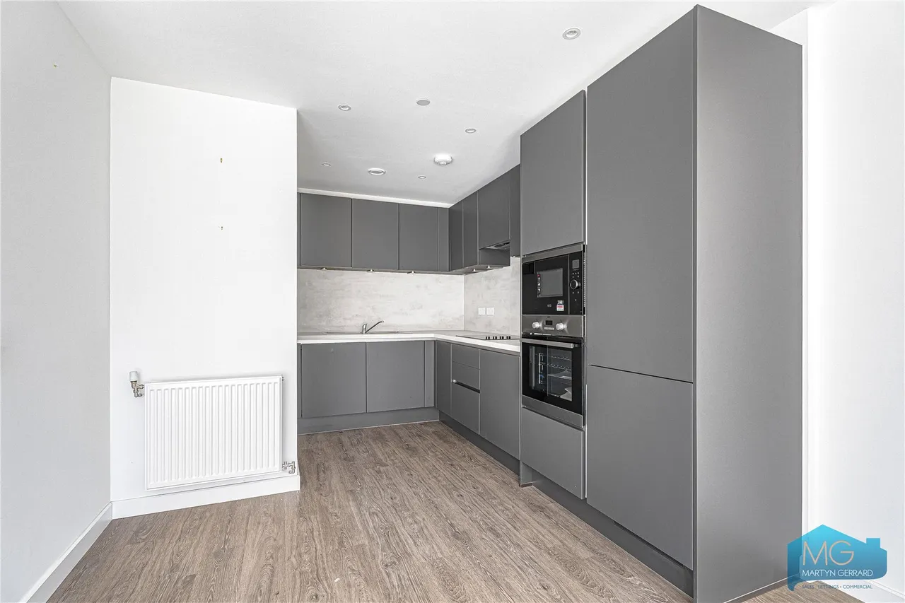 Medawar Drive, London, NW7, photo 5