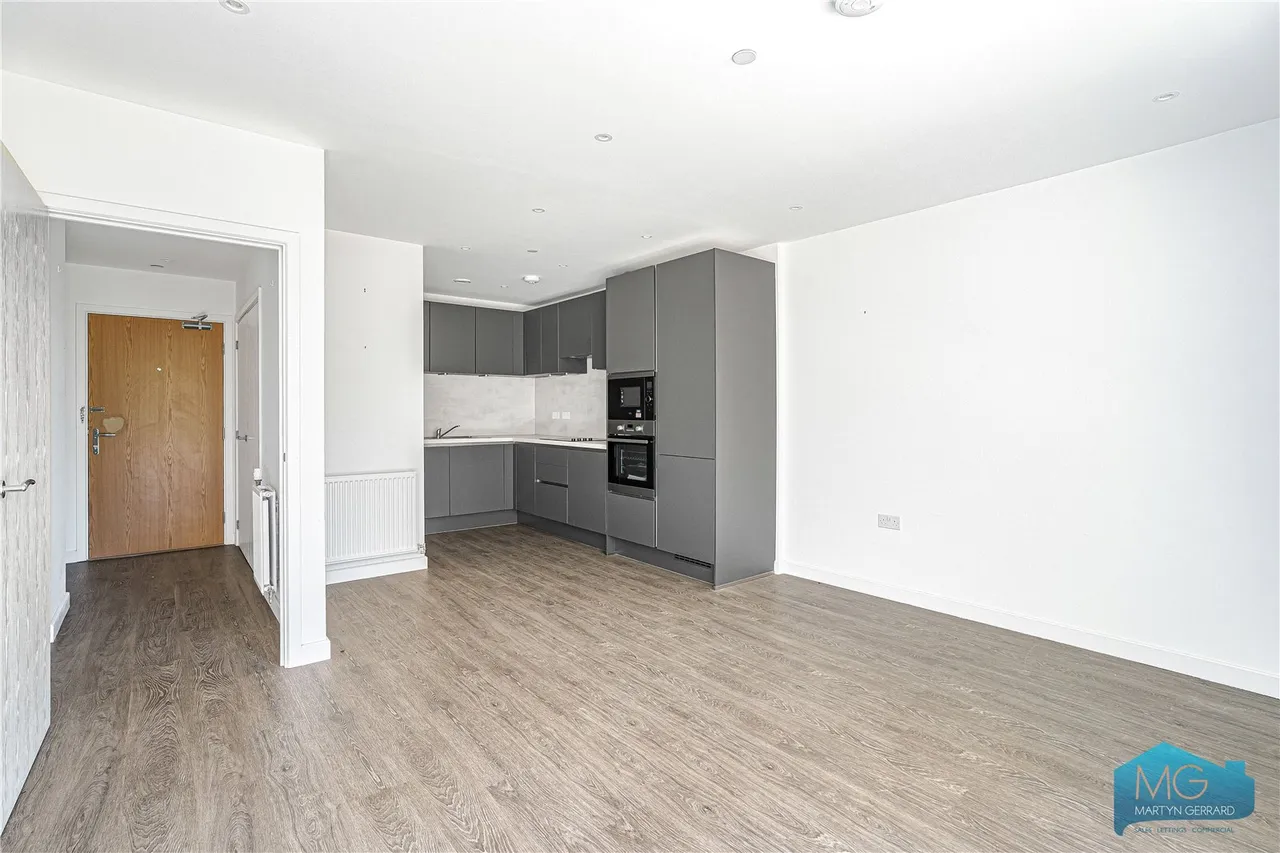 Medawar Drive, London, NW7, photo 7