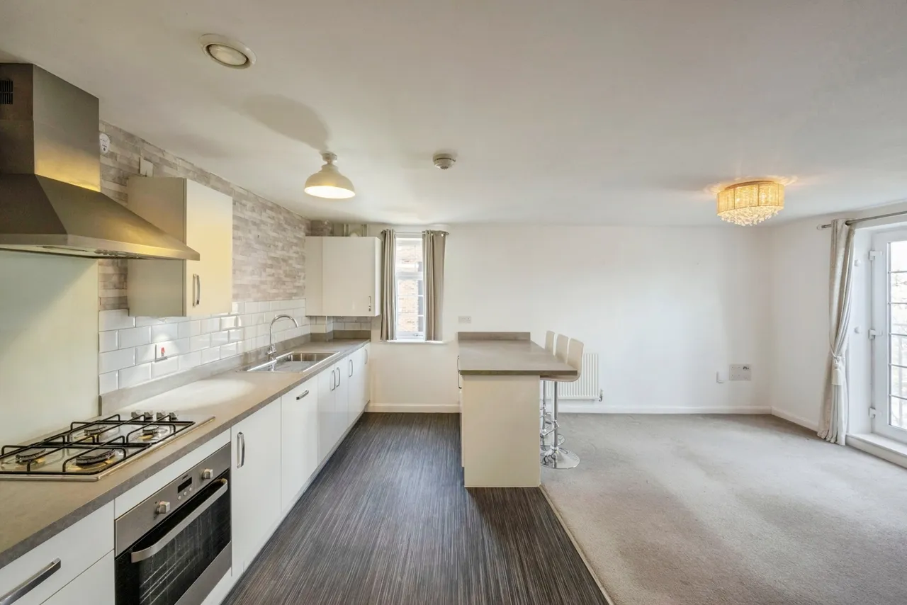 Rosso Close, Doncaster, South Yorkshire, DN4, photo 5