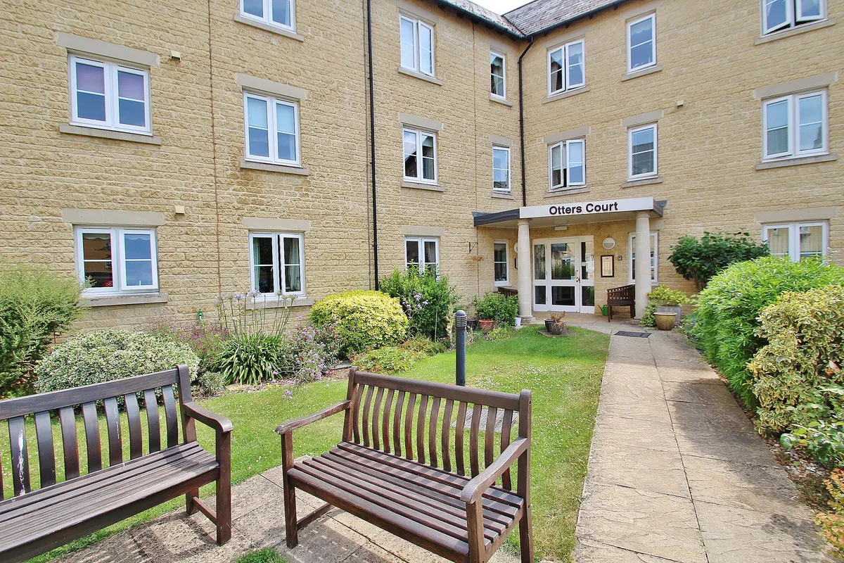 Otters Court, Witney, photo 4