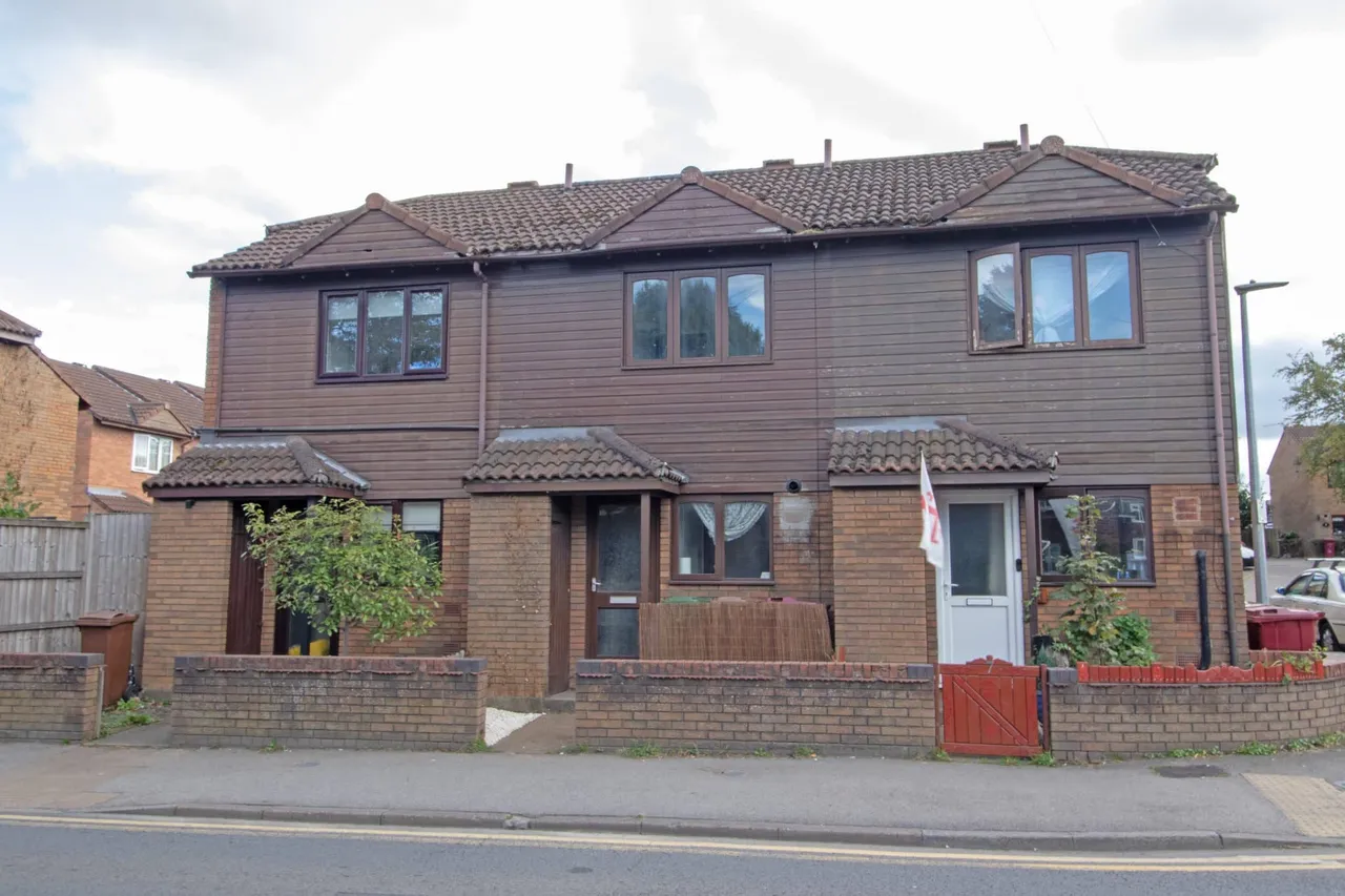 2 bed house to rent, Mackender Court, Scunthorpe, DN16