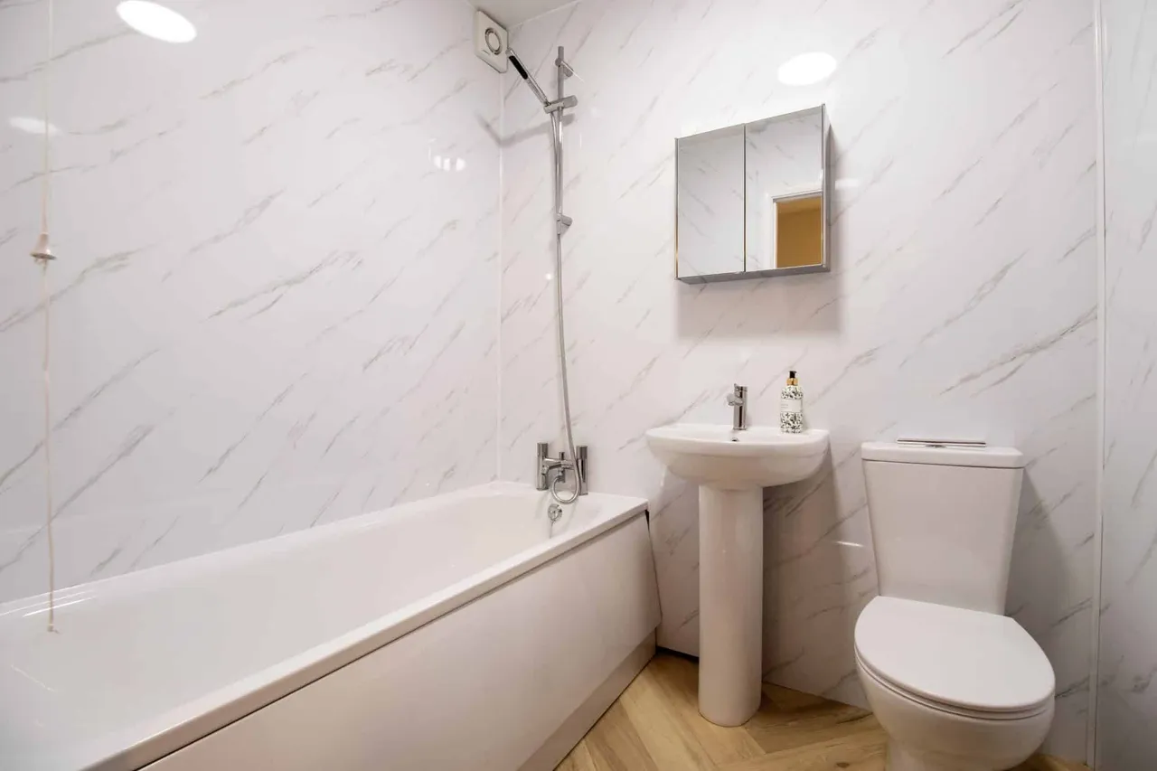 Mackender Court, Scunthorpe, DN16, photo 4