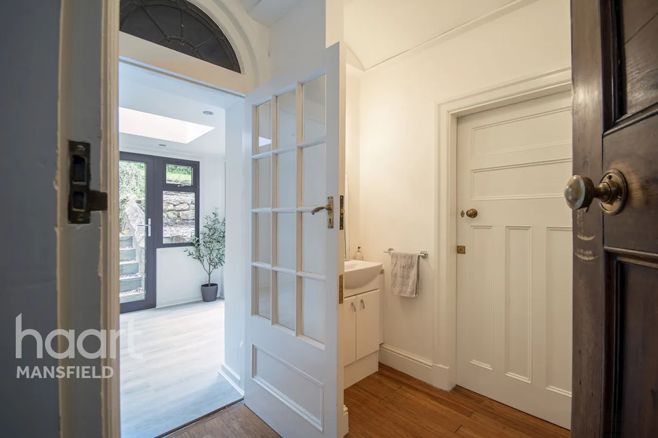 Norfolk Drive, Mansfield, NG19, photo 11