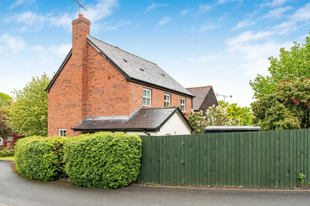 Church Crescent, Pembridge, Leominster, Herefordshire, HR6 9HH, photo 51