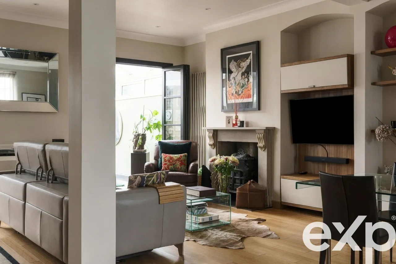 Wellington Road, Enfield, EN1, photo 8