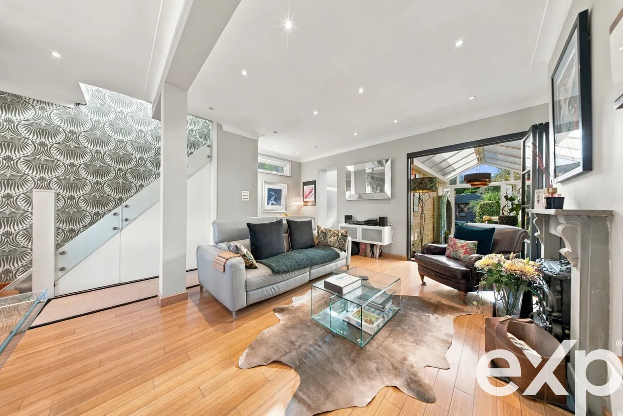 Wellington Road, Enfield, EN1, photo 9